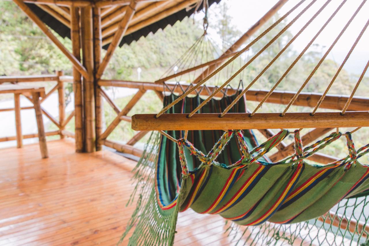 Hotel Guatape Adrianas Bambu Exterior foto